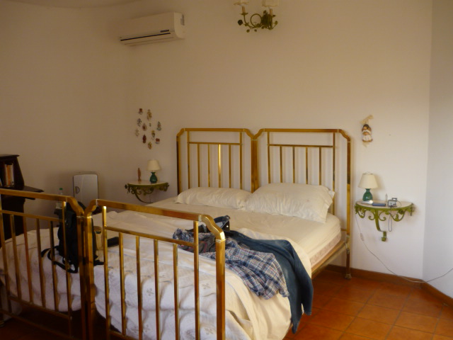 B&B VILLA NAPOLI - Prices & Reviews (Battipaglia, Italy)