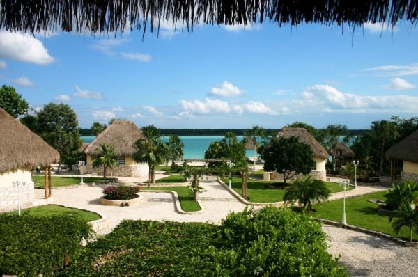 Bacalar Lagoon 1