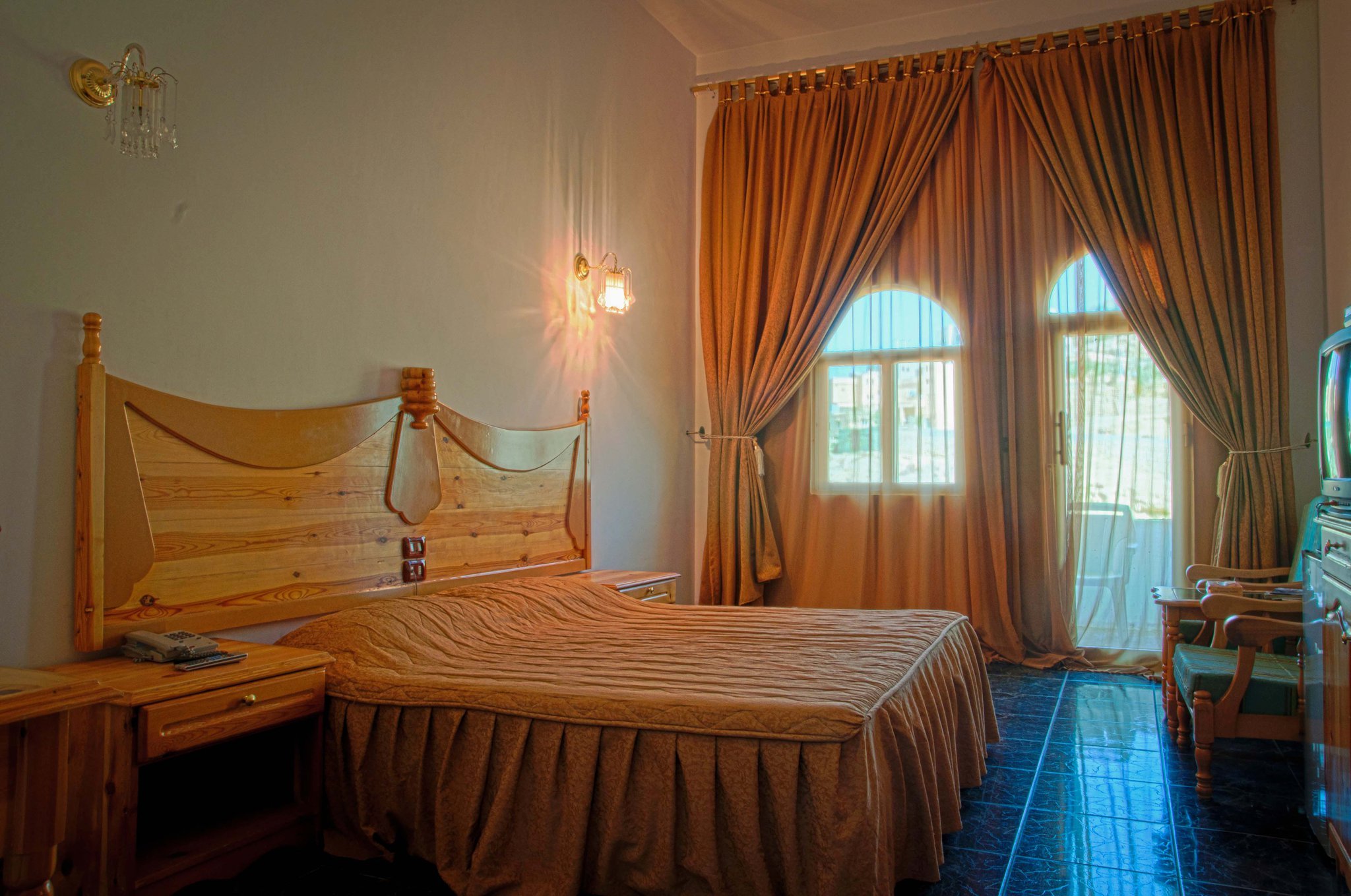 Alanbat Hotel by null