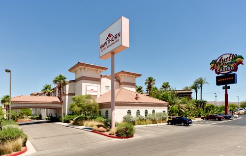 Hawthorn Suites By Wyndham Las Vegas/Henderson image