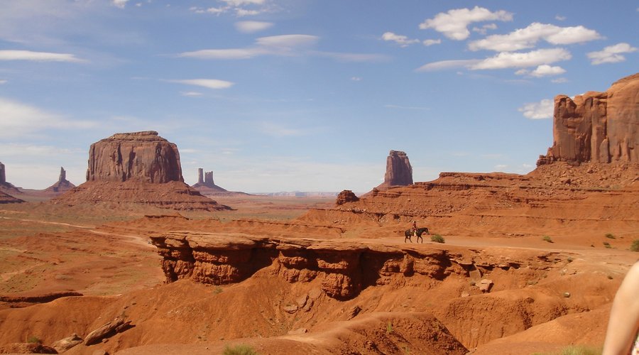 interno della Monument valley