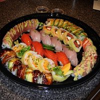 Sooo good, platter with various rolls