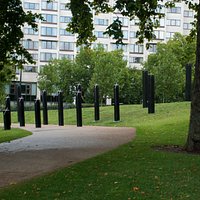 Walking through Hyde Park Corner towards the Memorial