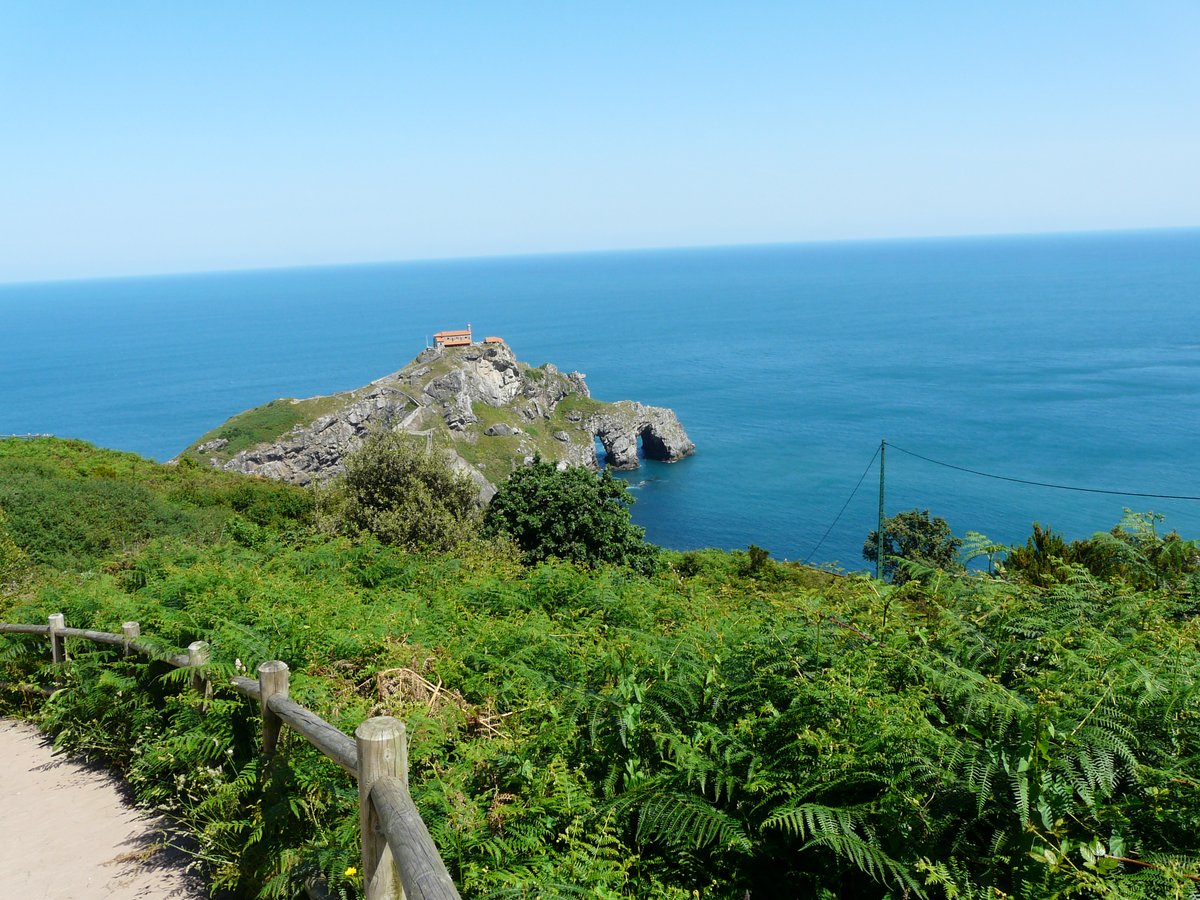 Visiting San Juan de Gaztelugatxe - AKA Dragonstone - Places to Take  Toddlers and Kids