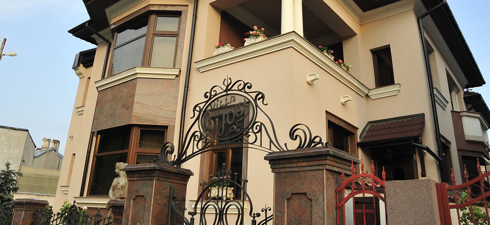 VILLA BIJOUX Boutique Hotel Reviews Ploiesti Romania