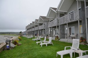 Room & Suite