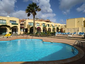 Castillo Mar in Fuerteventura, image may contain: Resort, Hotel, Building, Villa