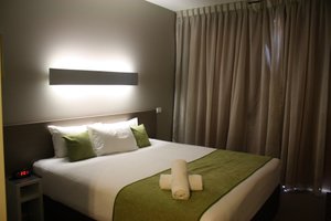 Room & Suite