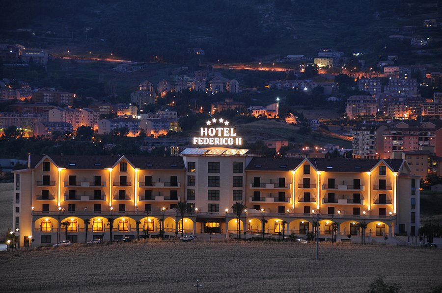 Federico II Palace Hotel, hotel in Sicily