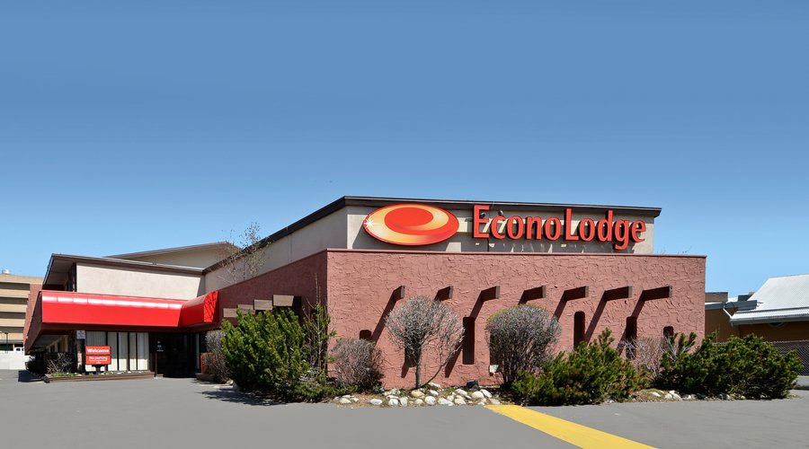 Econo Lodge Motel Village