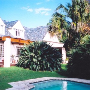 La Bougain Villa
