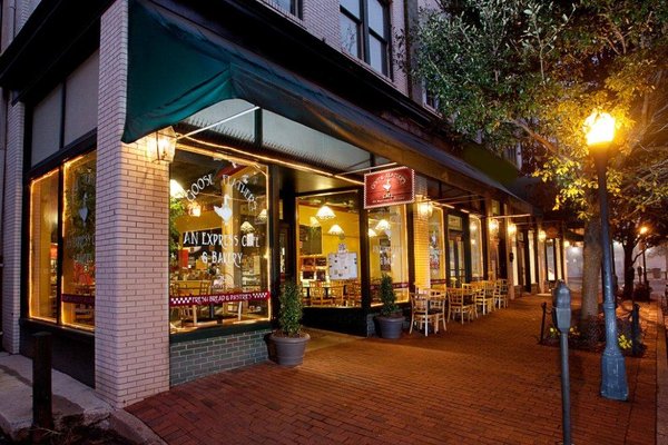 THE 10 BEST Family Restaurants in Savannah (UPDATED 2024)