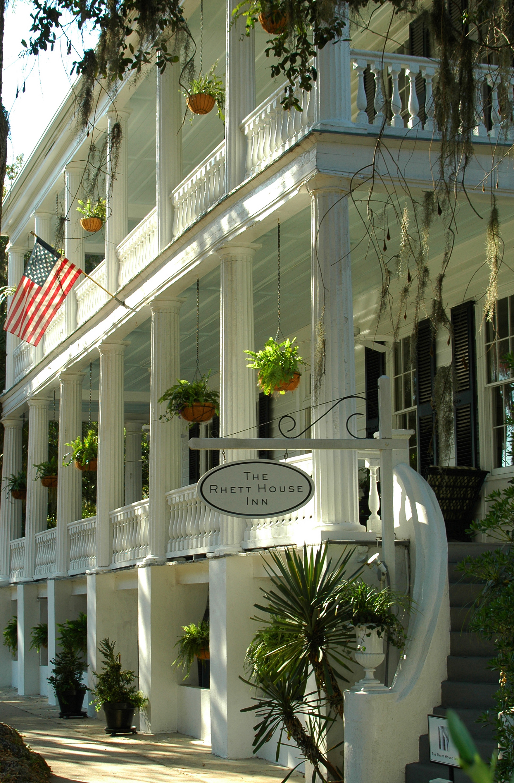 Rhett House Inn by null