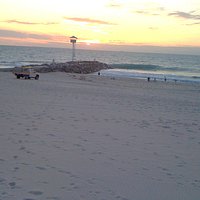 City Beach sunset - groyne and tower