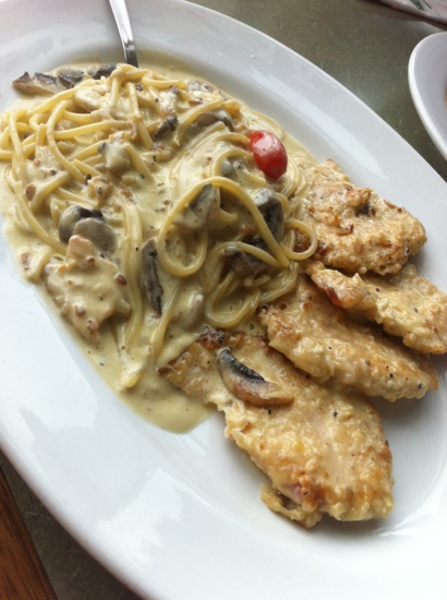 SPAGEDDIES ITALIAN KITCHEN Singapore Central Area City Area   White Sauce With Yummy 