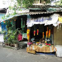 Mahalakshmi Temple and the area