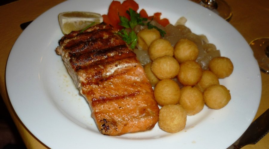 Exelente Salmon