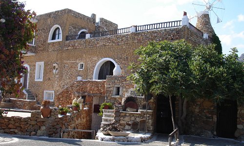 Cretan open-air museum 'LYCHNOSTATIS'