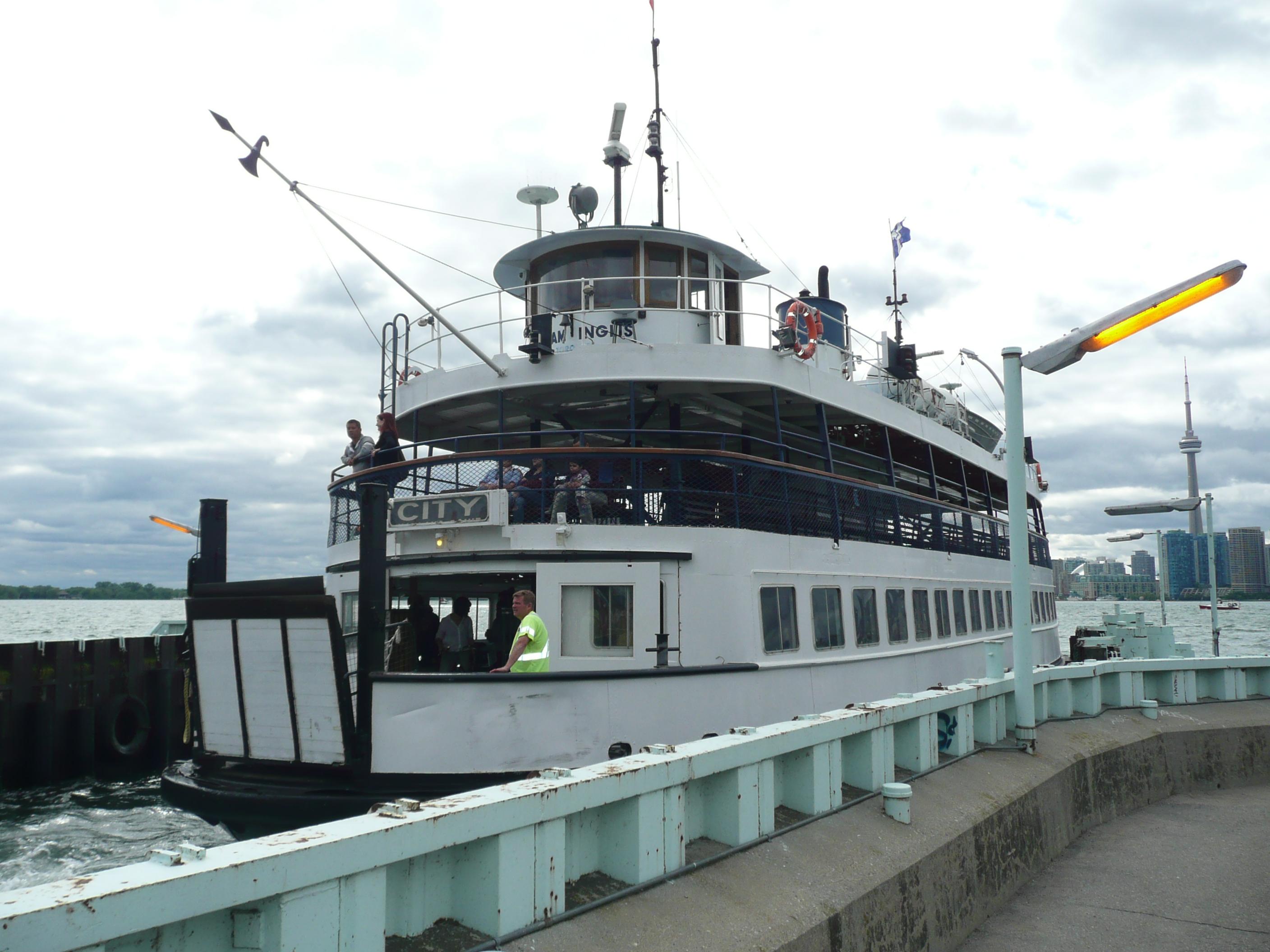 toronto island boat