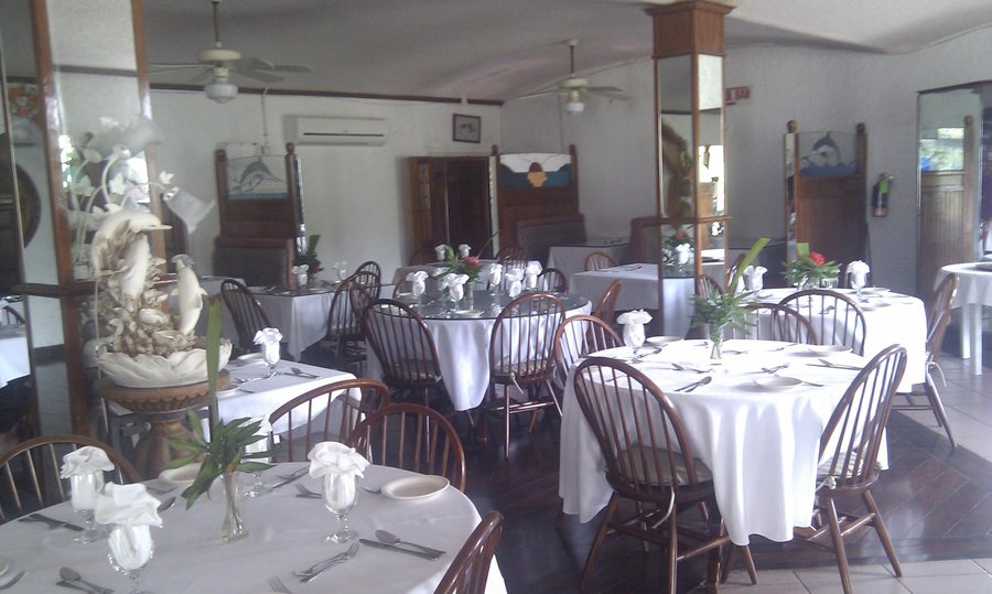 The dining area.