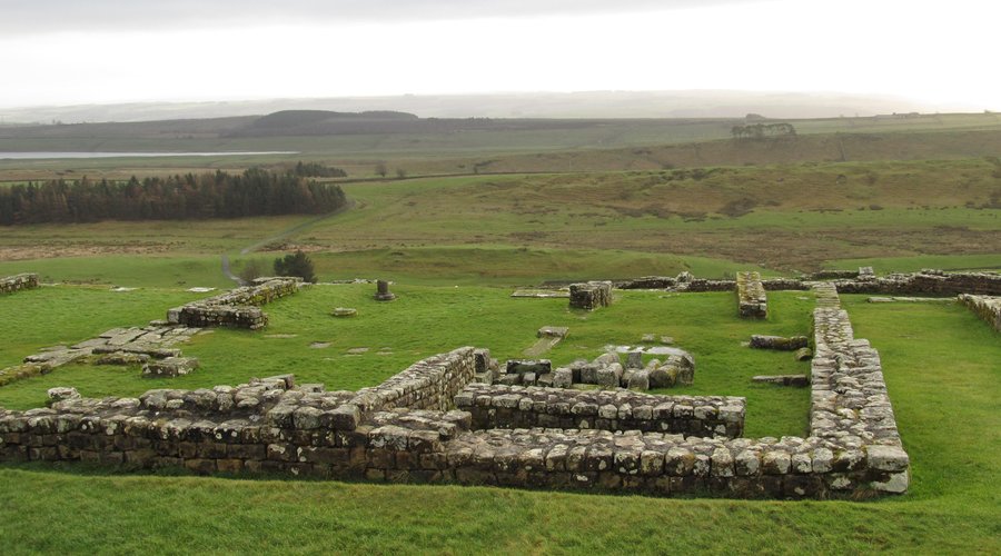Housetead's Roman Fort and the English Countryside