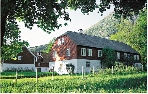 Baroniet Rosendal Avlsgård & Fruehus