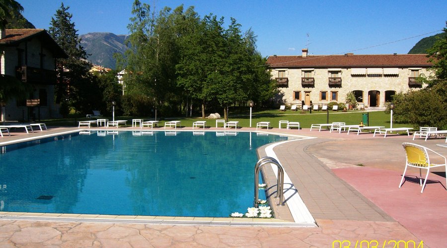 veduta piscina