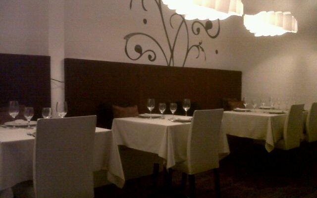 uno de los salones de Maria Resto