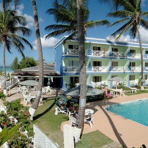 Dover Beach Hotel