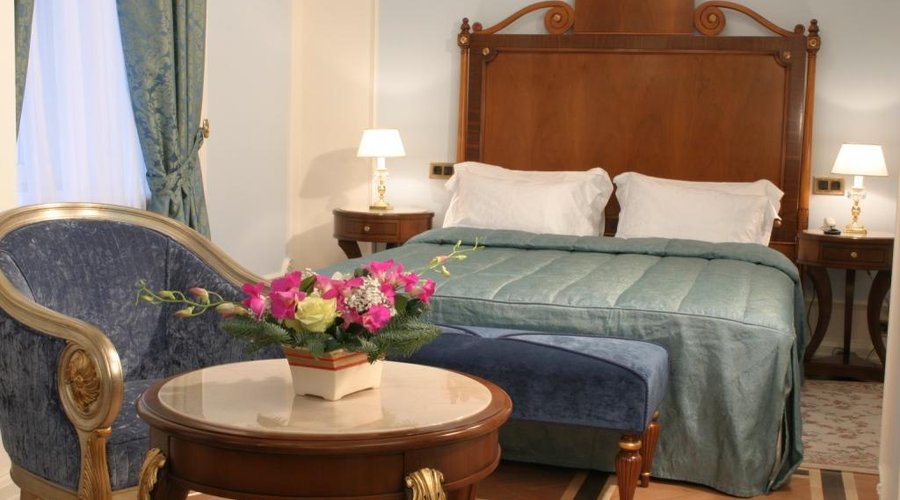 Classical room
