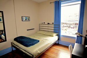 Room & Suite