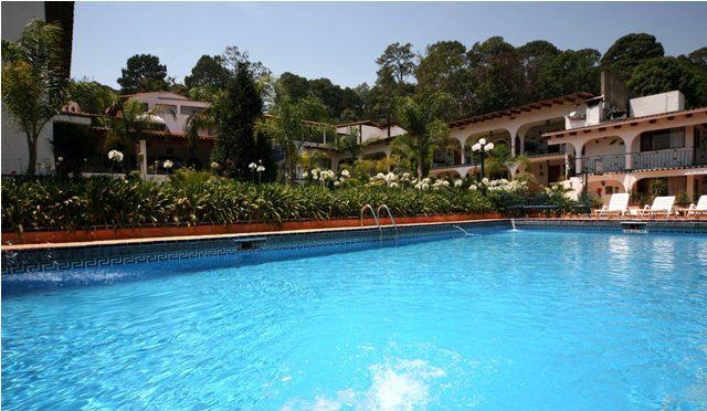 HOTEL EL REBOZO $112 ($̶1̶6̶0̶) - Prices & Reviews - Valle de Bravo, Mexico