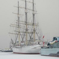 Dar Pomorza on the Frozen Sea