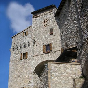 Facciata della Torre