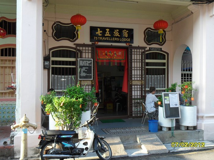 75 travellers lodge penang