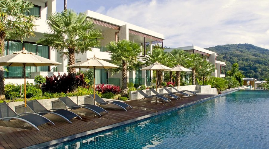 8 swimming pools at the  hotel