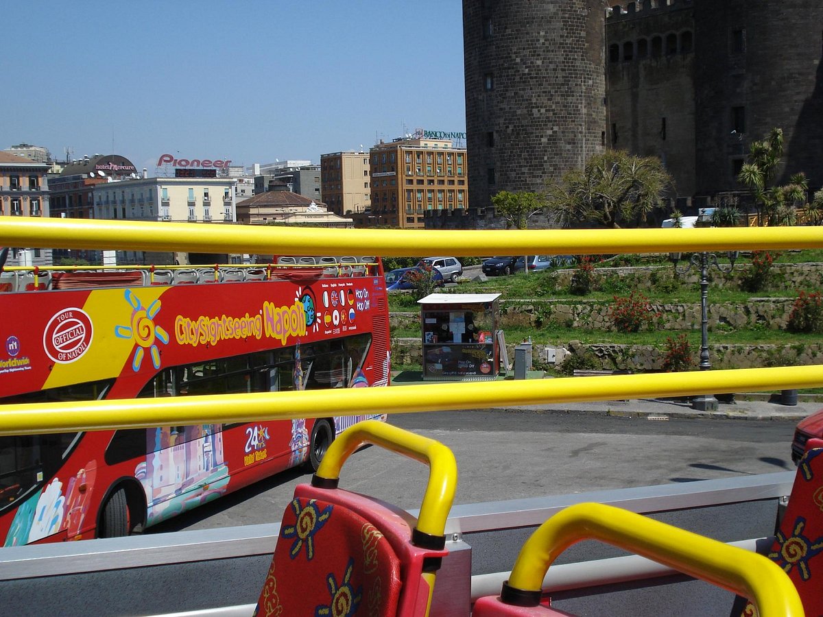 city sightseeing tour naples