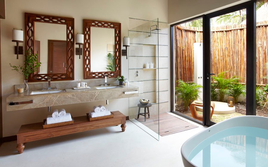 Ocean Front Villa Bathroom