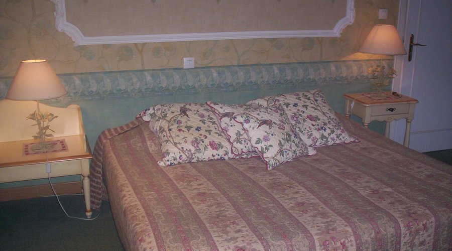 le lit de la suite junior n° 1