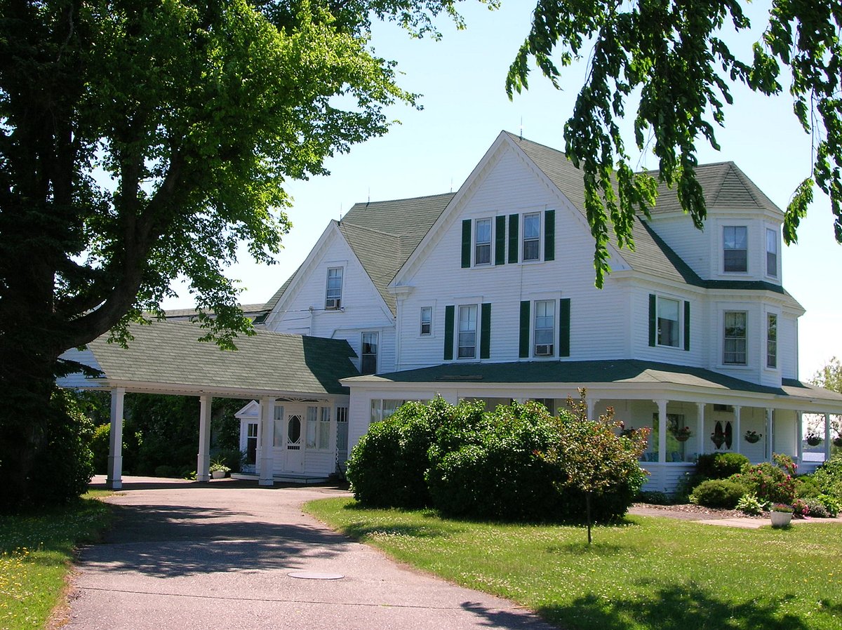 Auberge Le Vieux Presbytere De Bouctouche New Brunswick Canada