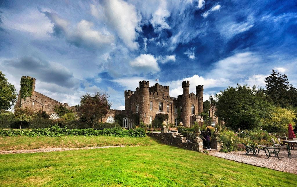 AUGILL CASTLE - Updated 2024 Prices & Inn Reviews (Kirkby Stephen/Brough)