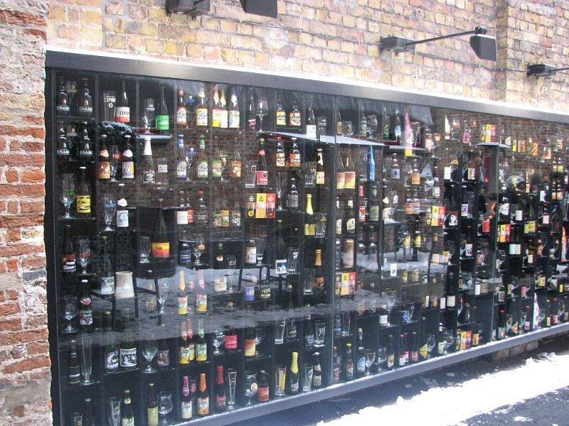 media ironie industrie 2be Beer Wall (Bruges) - All You Need to Know BEFORE You Go