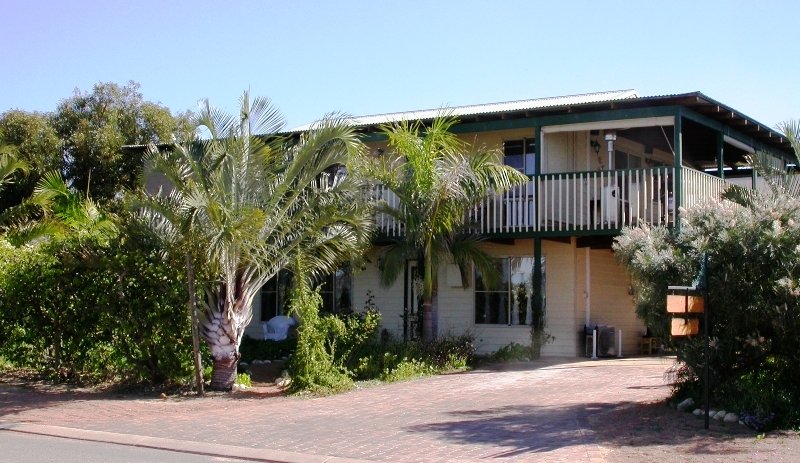 CABLE COTTAGE BED & BREAKFAST (AU$2): 2023 Prices & Reviews (Kalbarri ...