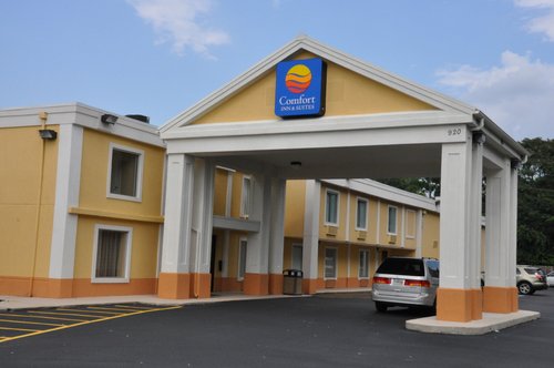 Quality Inn & Suites Hagerstown image