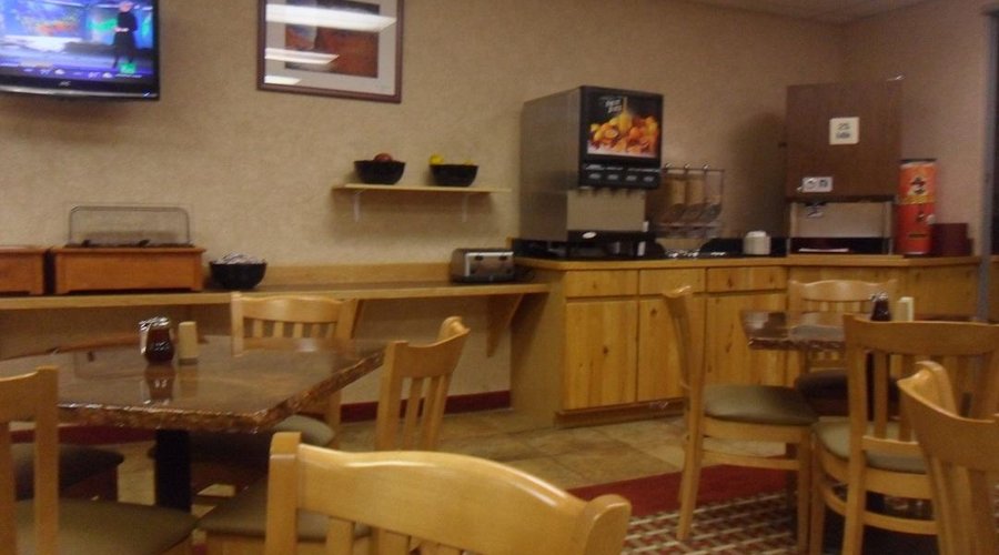 Breakfast room