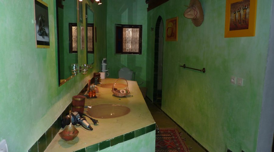 salle de bain chambre bleue