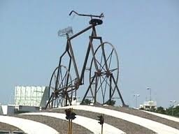 the cross between king fahad & alrawdah streets