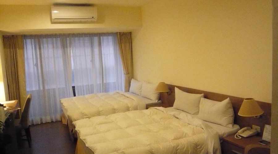 Gest room