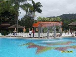 Piscina e praia