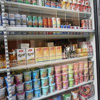 Lindo surtido, ademas congelados, estuvimos en dos mercados.